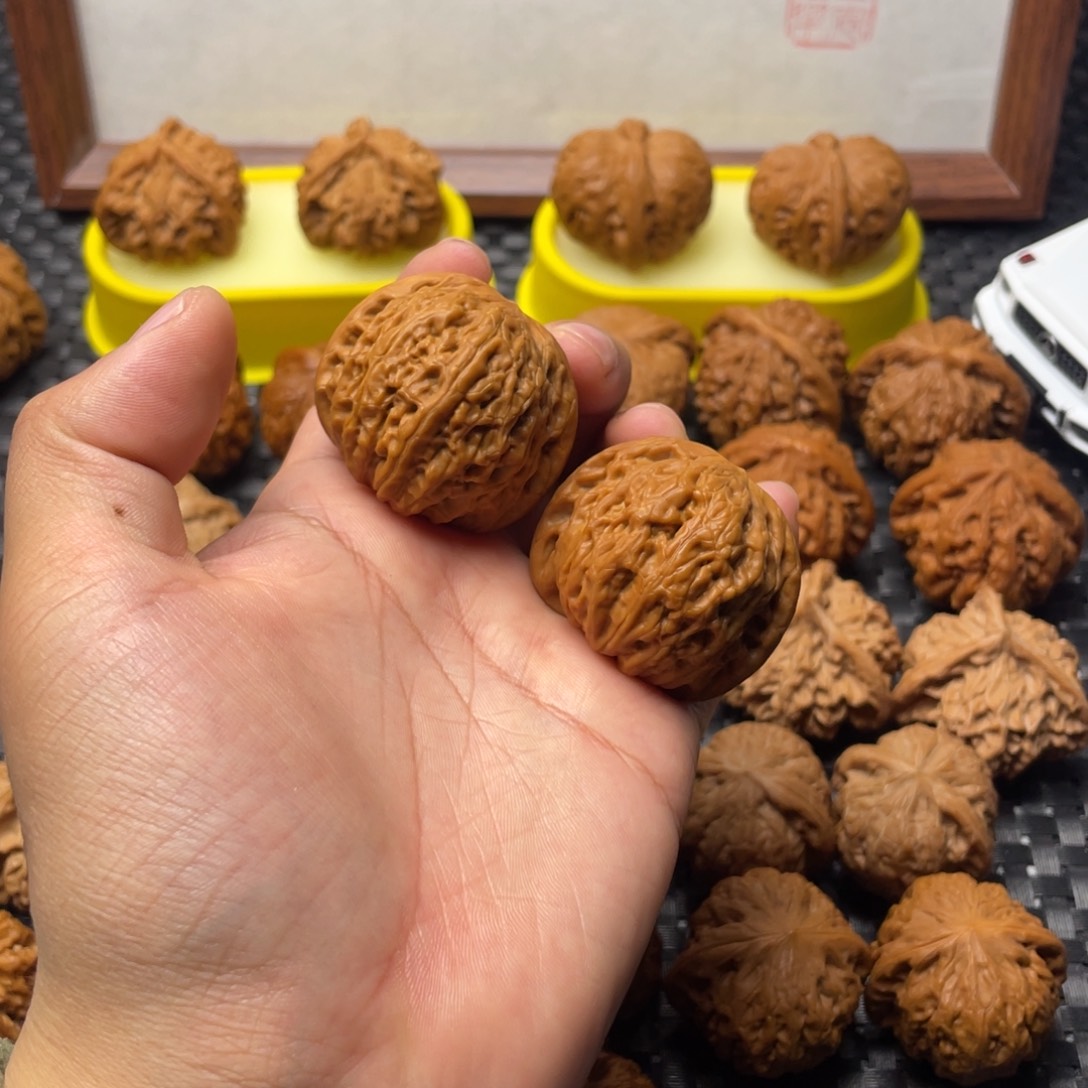 把件文玩核桃铁锤41中桩打底微修44克