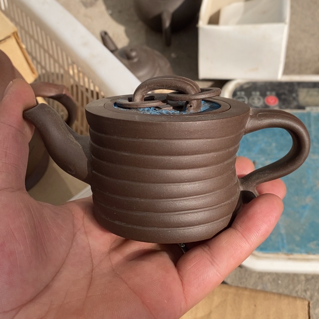 茶壶紫砂80年代紫泥金钱壶130cc原包装