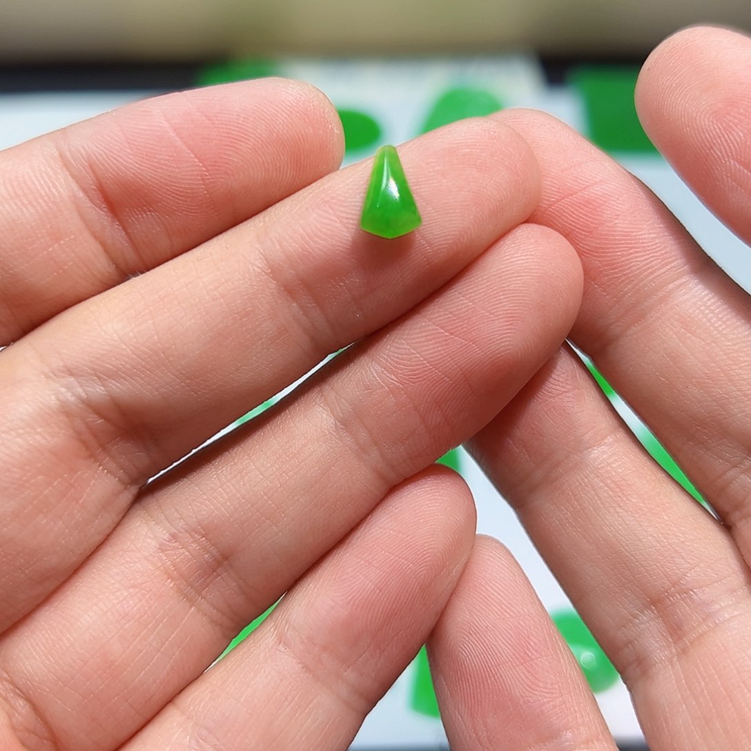 裸石翡翠天然缅甸A货翡翠