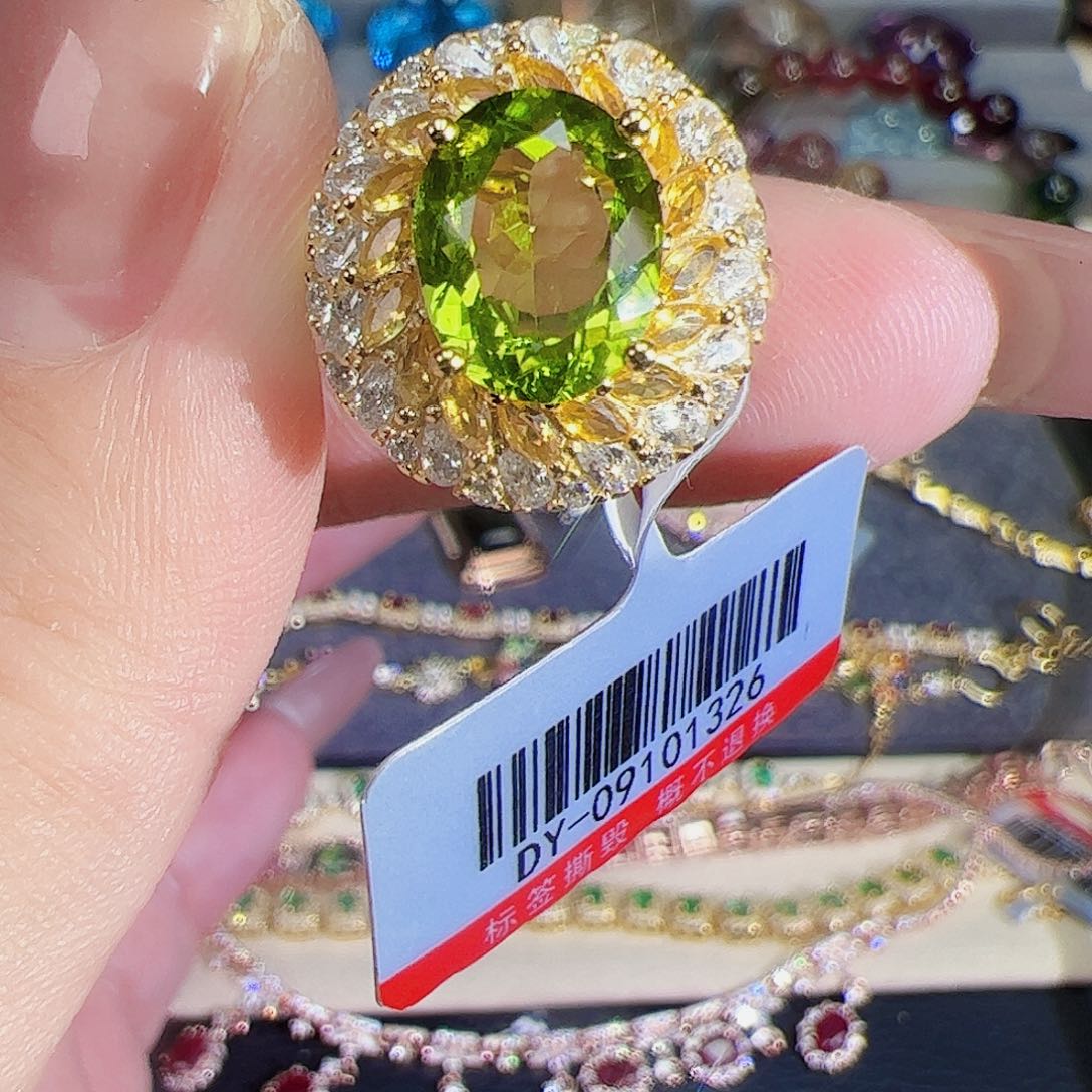 橄榄石戒指银S925镶嵌