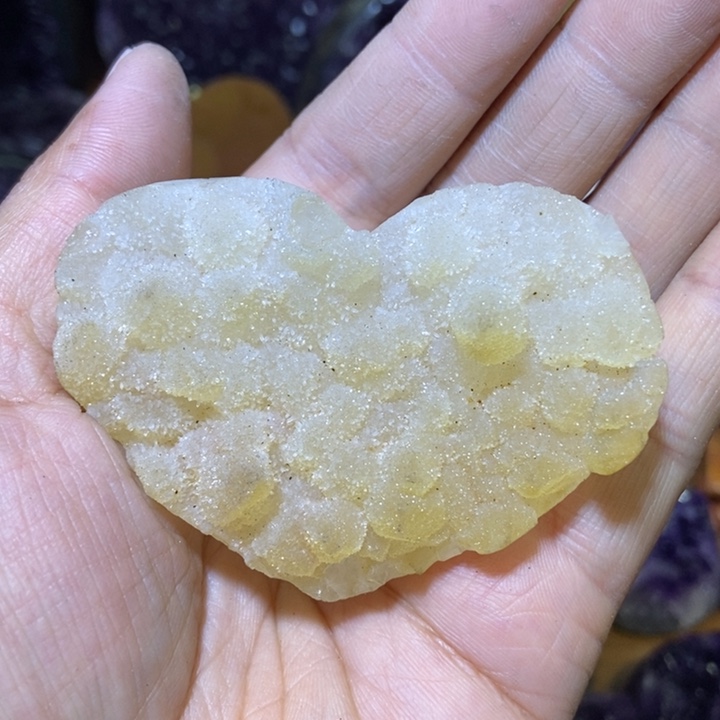 紫晶未镶嵌大型摆件（非配饰）