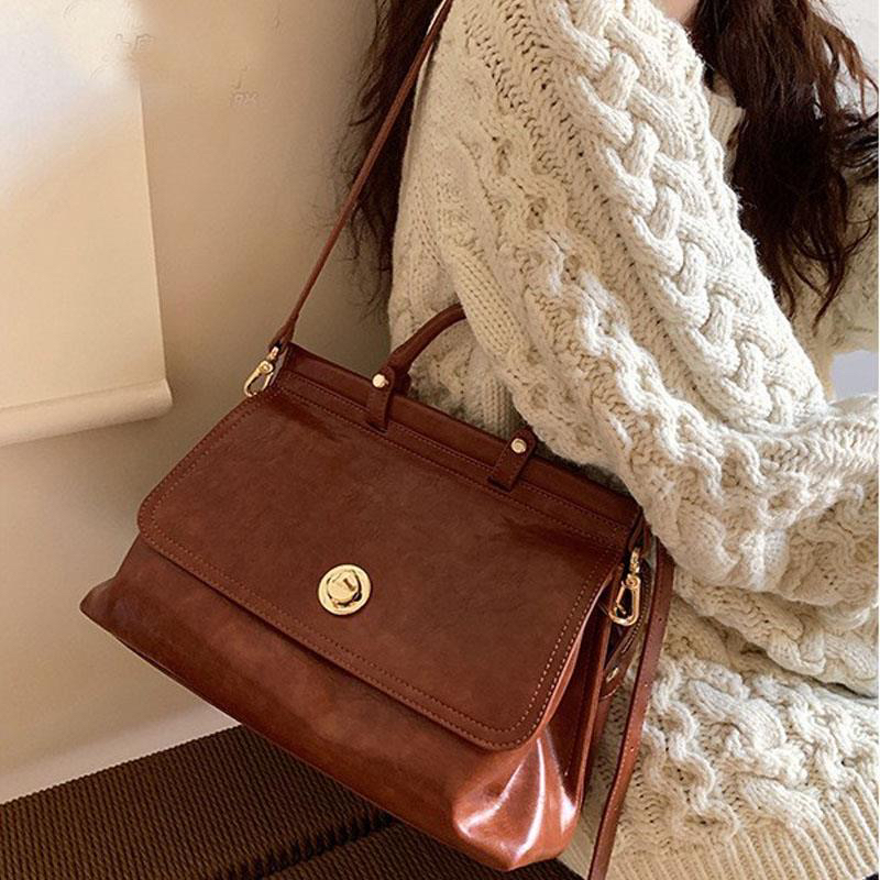 韩版女士包包OL邮差包通勤斜挎包