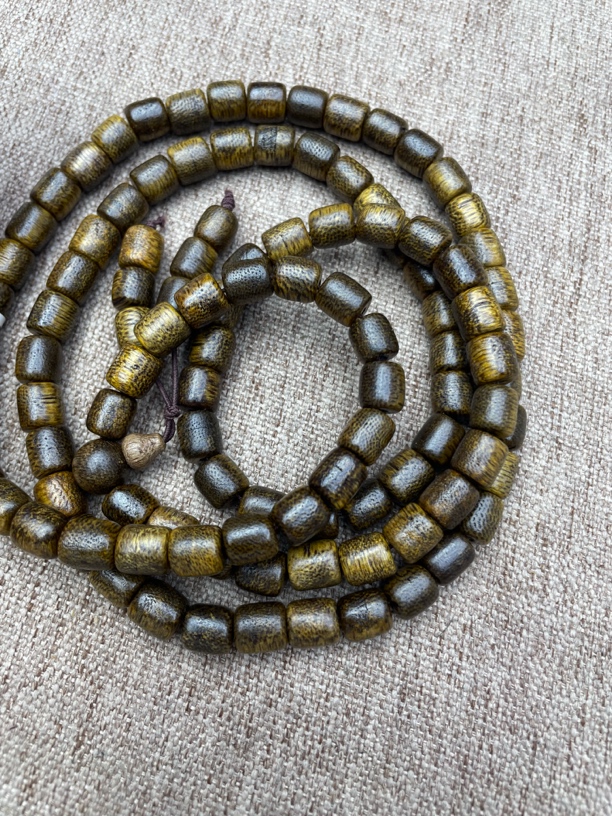 沉香木串文玩老料 21号