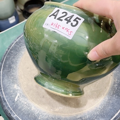 红陶景德镇手工工艺制作