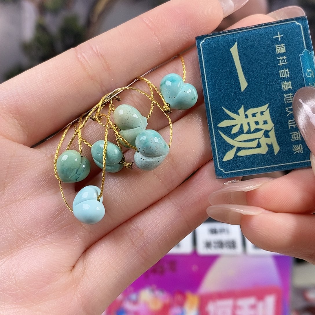 绿松石未镶嵌珠宝奇石多样性发货