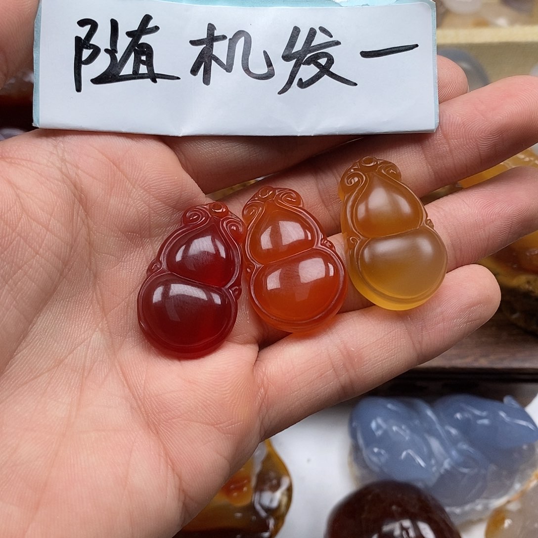 玛瑙/玉髓未镶嵌颈饰