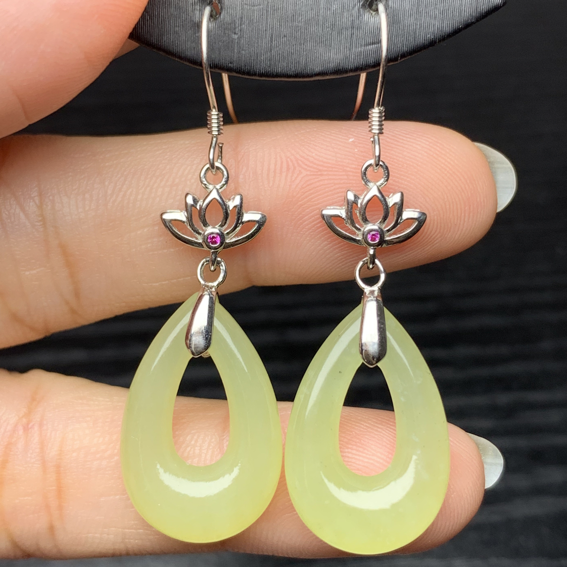 天然和田玉水滴耳坠925银耳钩银镶玉耳饰和田玉水滴耳环生日礼物