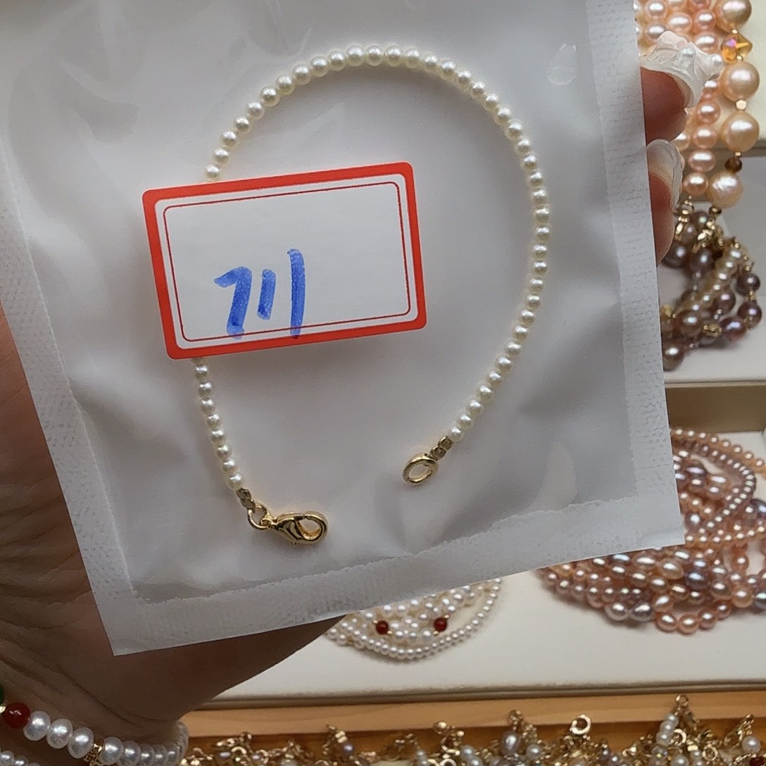 L***c钛钢淡水珍珠手绳