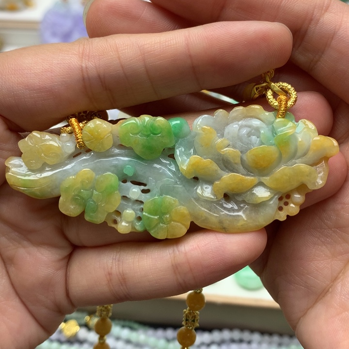 颈饰未镶嵌翡翠翡翠