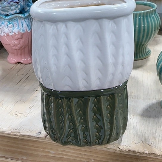 有孔！！有问题问客服，满9元包邮