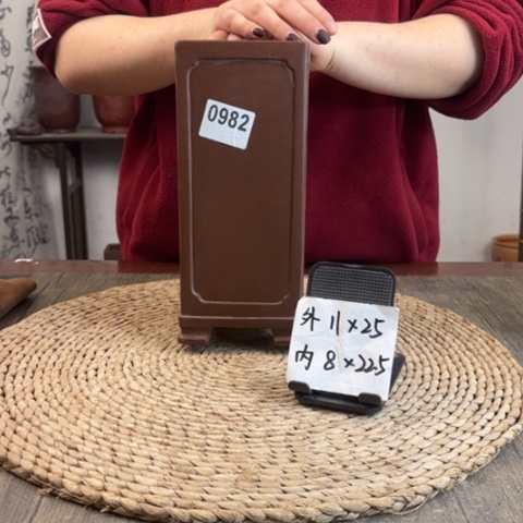 紫砂花盆紫玉金砂内奎签筒0982