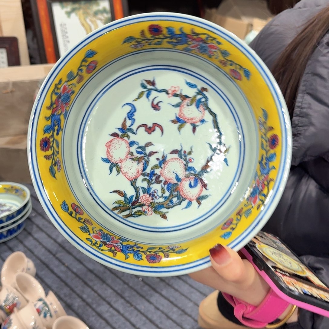 摆件瓷/////景德镇陶瓷瓷器。