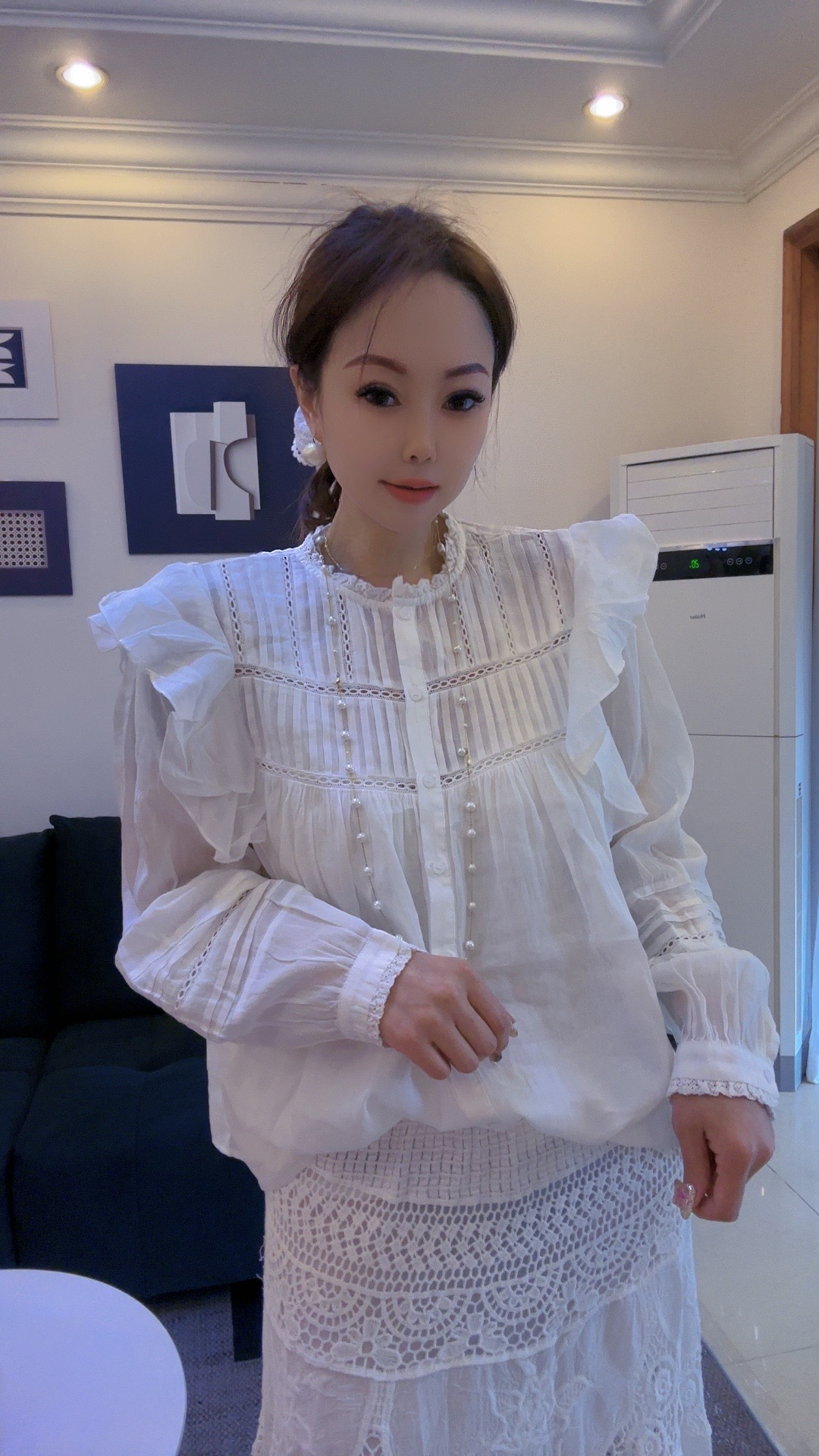 法式风琴褶圆领衬衫长袖宽松设计感苎麻上衣