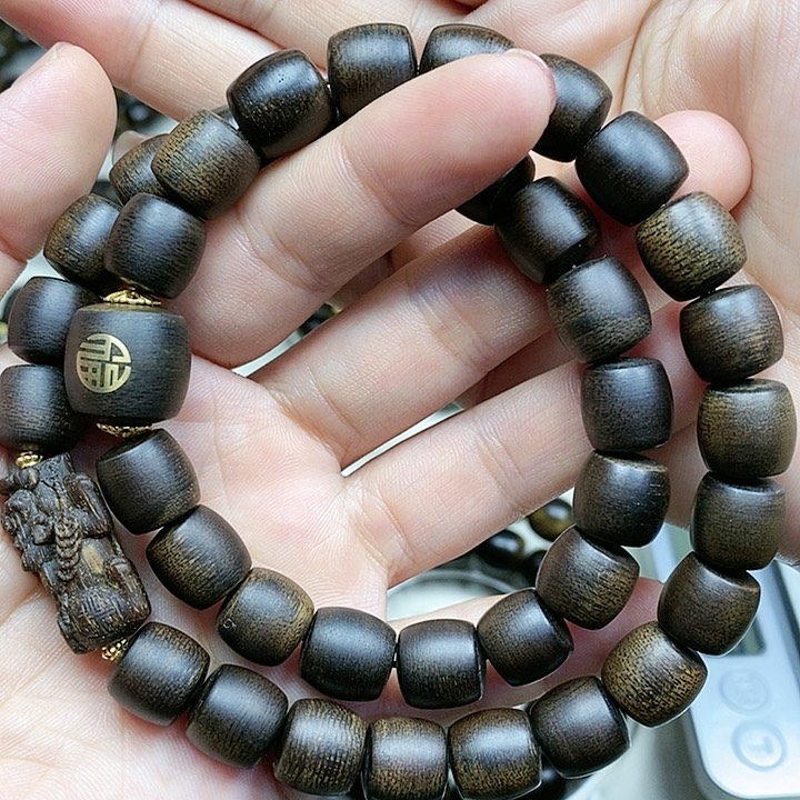 沉香手串用****4越南芽庄白奇楠沉水料