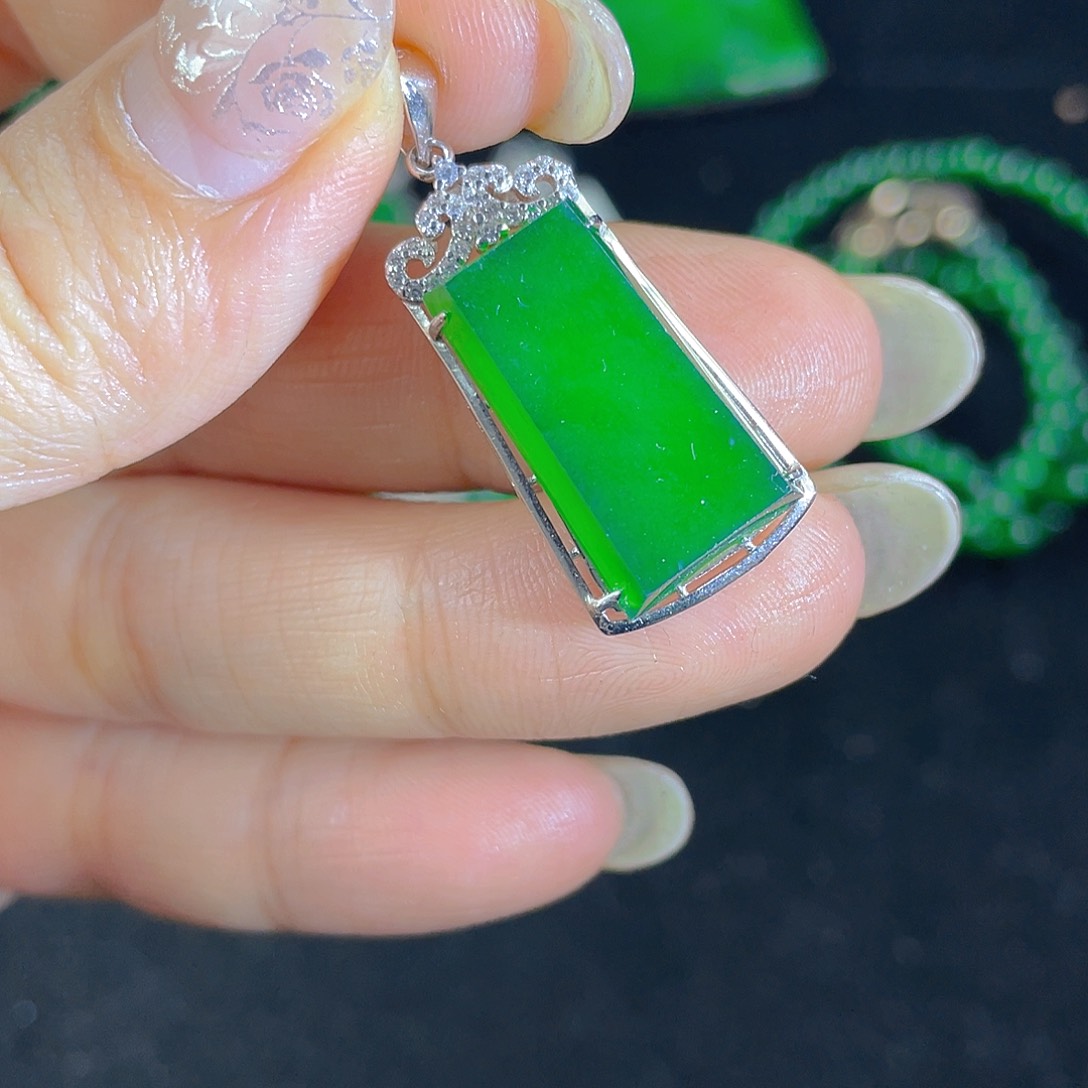 翡翠吊坠(不含链)银S925镶嵌