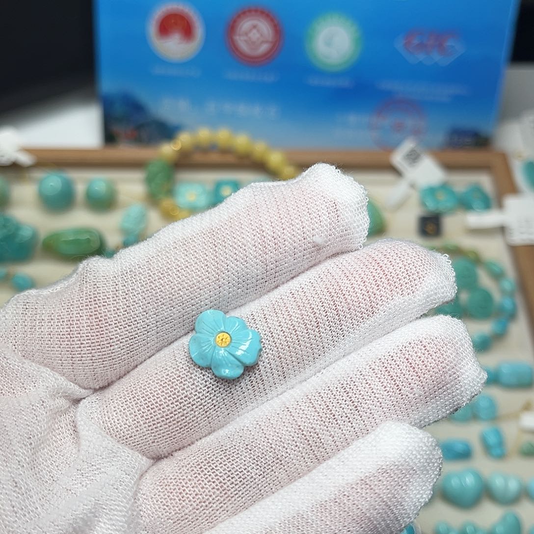 绿松石未镶嵌珠宝半成品