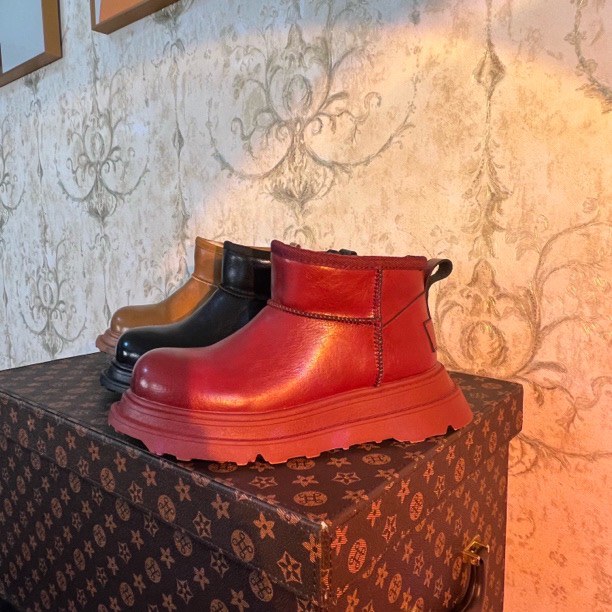2025年秋冬新款复古时尚雪地靴5188
