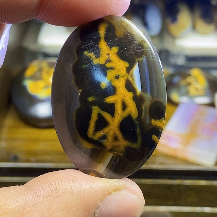 未镶嵌颈饰玛瑙/玉髓