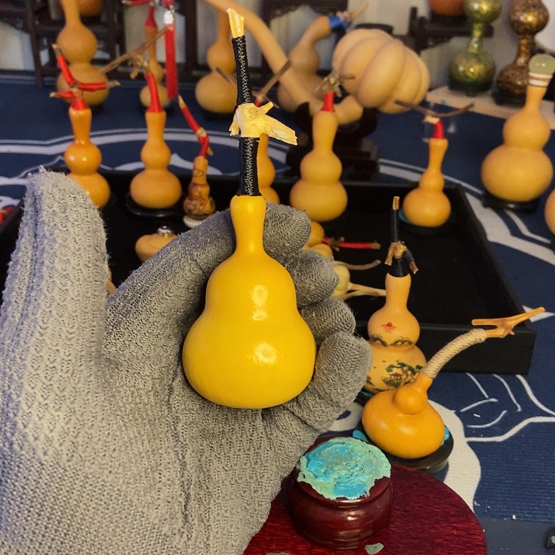 青***春吞吐T恤天蓝色衬衫