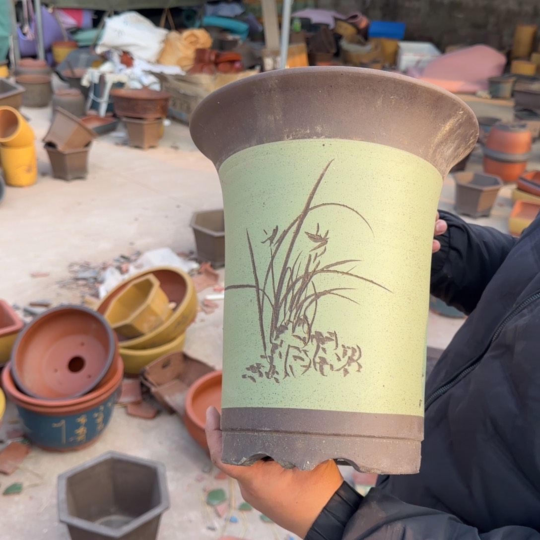 紫砂花盆瑕疵和瑕疵的