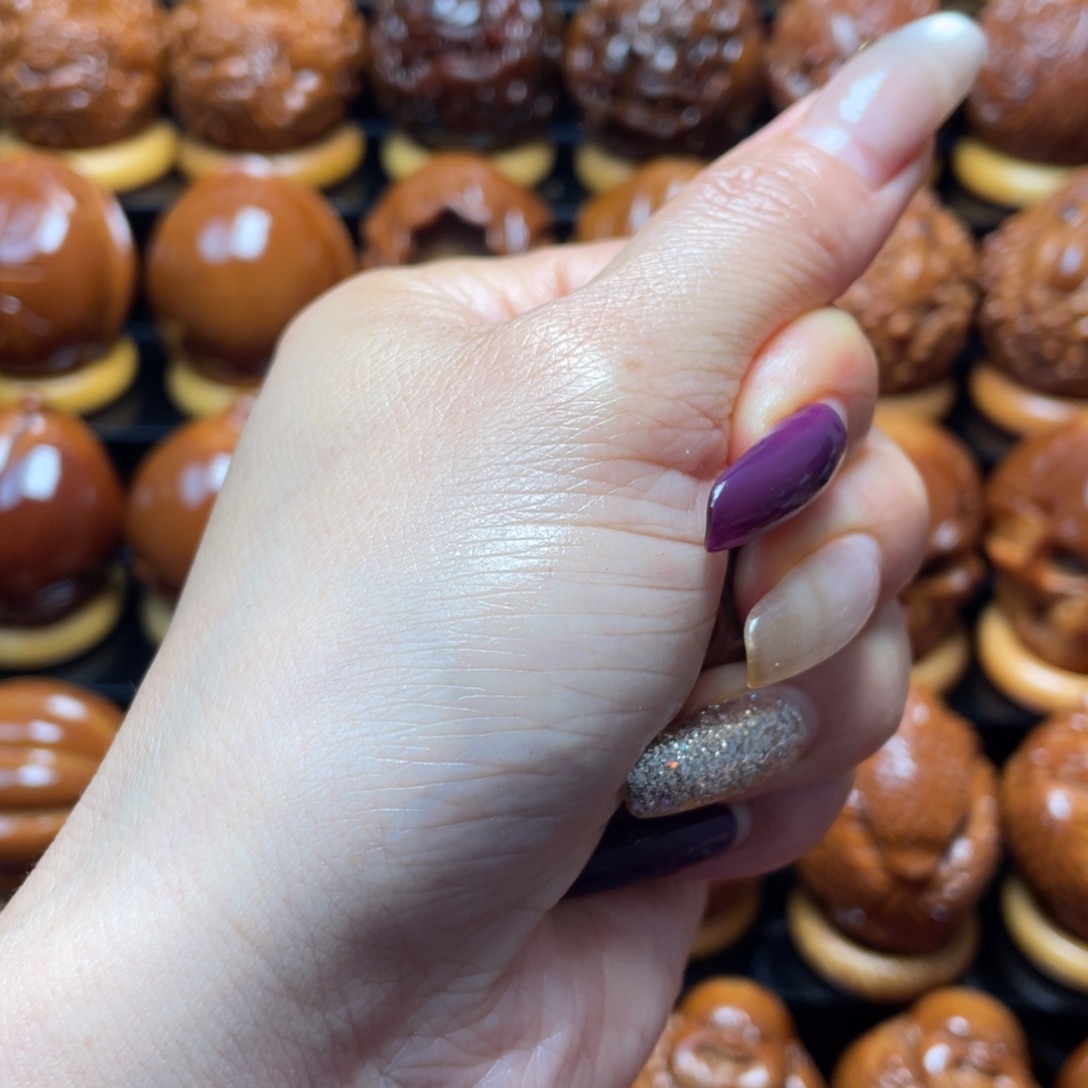 橄榄核把件橄榄球手握大权