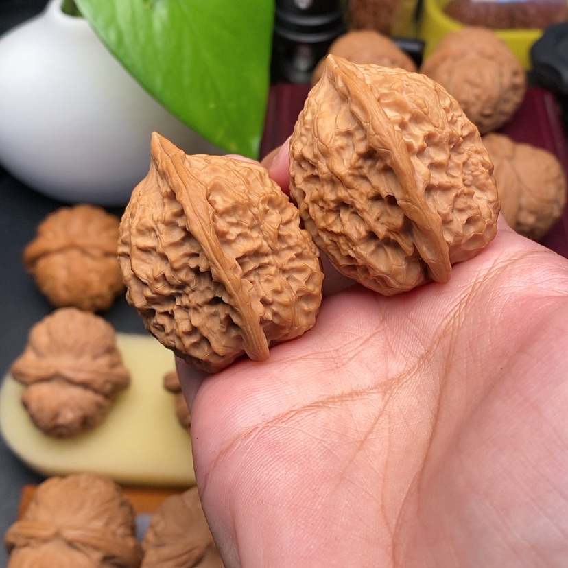 【闪购商品】文玩核桃把件哈*妲己