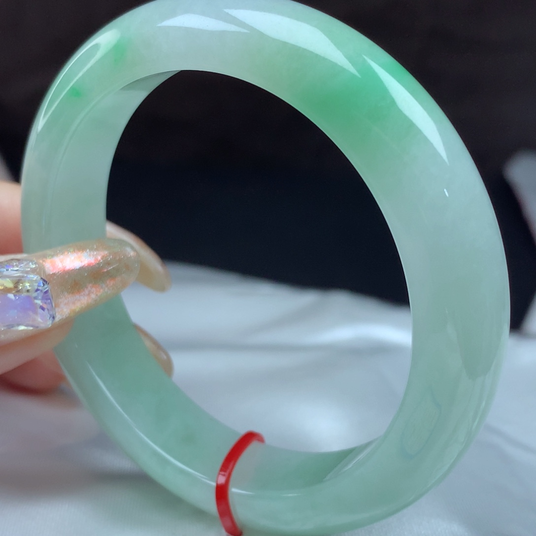 翡翠手镯未镶嵌96258、