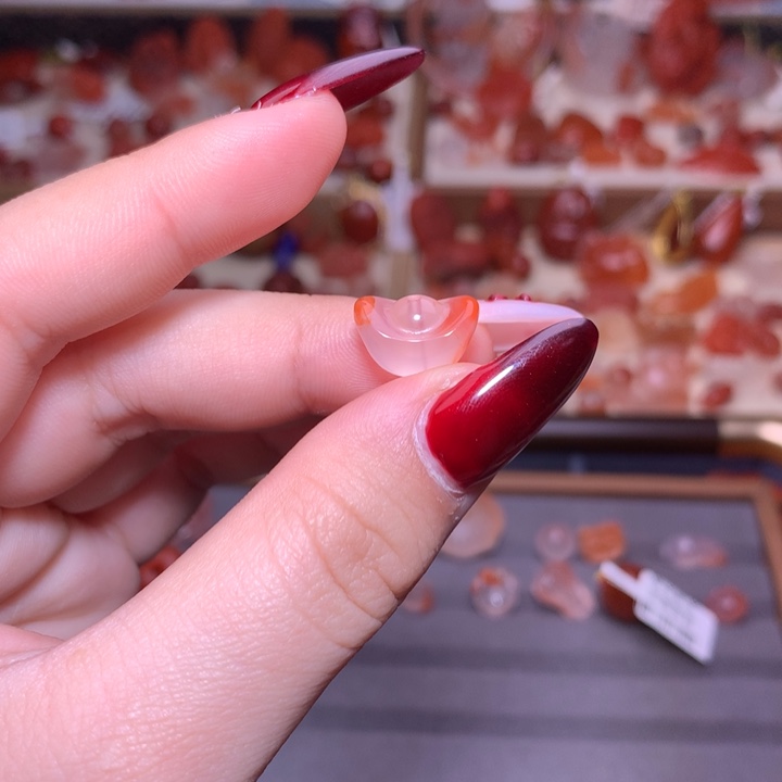 南红玛瑙合金颈饰元宝22