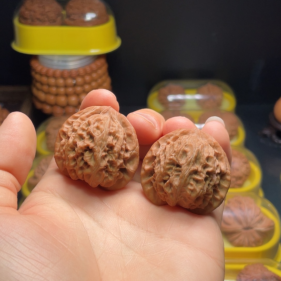 文玩核桃吊坠39尺宫灯