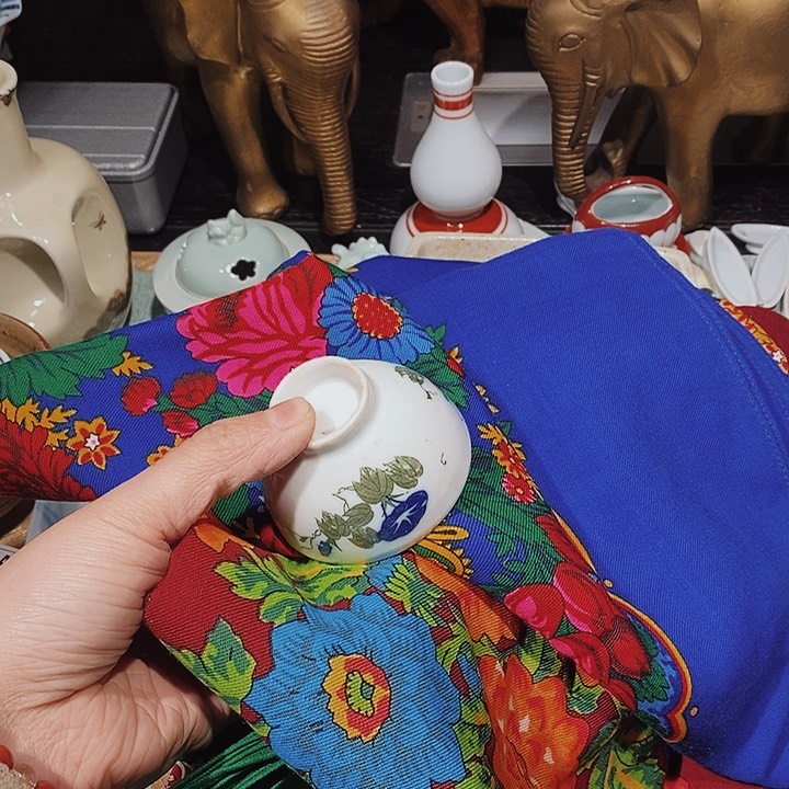 瓷片颜色随机。留言客服。尺寸140厘米