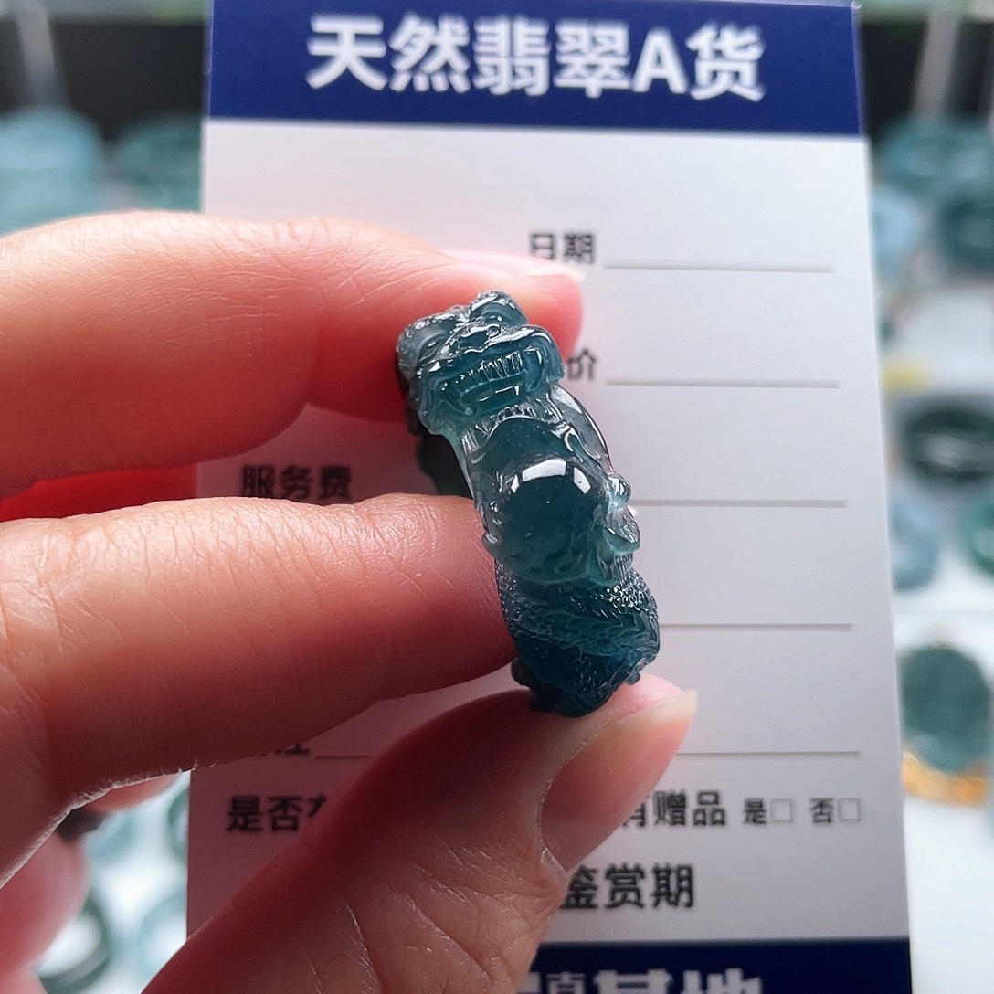 未镶嵌戒指翡翠翡翠