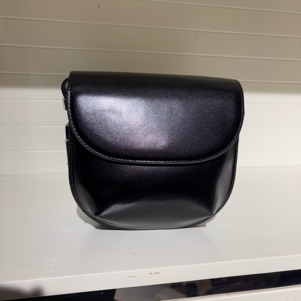 单肩款包盖单根纯色简约风斜挎包圆包休闲小包包百搭