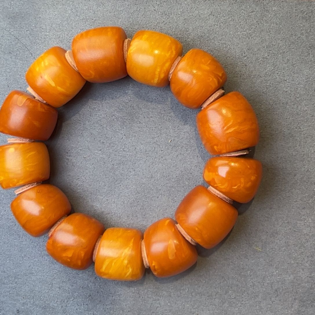 未镶嵌吊坠(不含链)蜜蜡