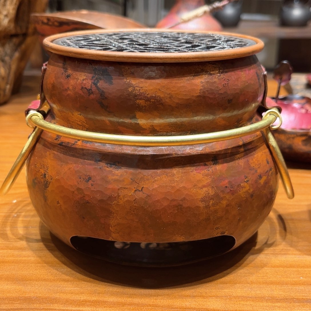 淬火色葫芦炉子手工锻打工艺