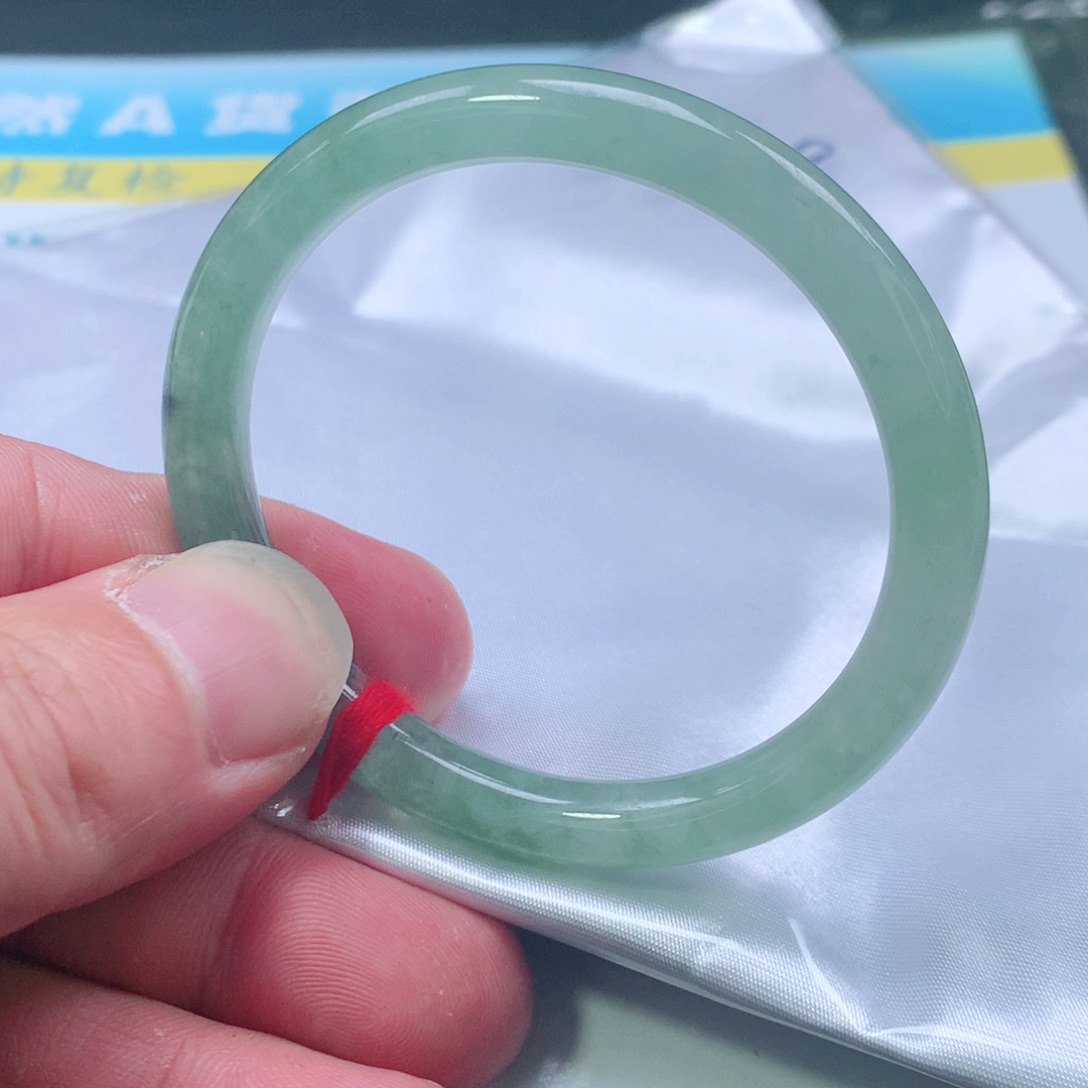 翡翠手镯（贵妃镯）未镶嵌0538号