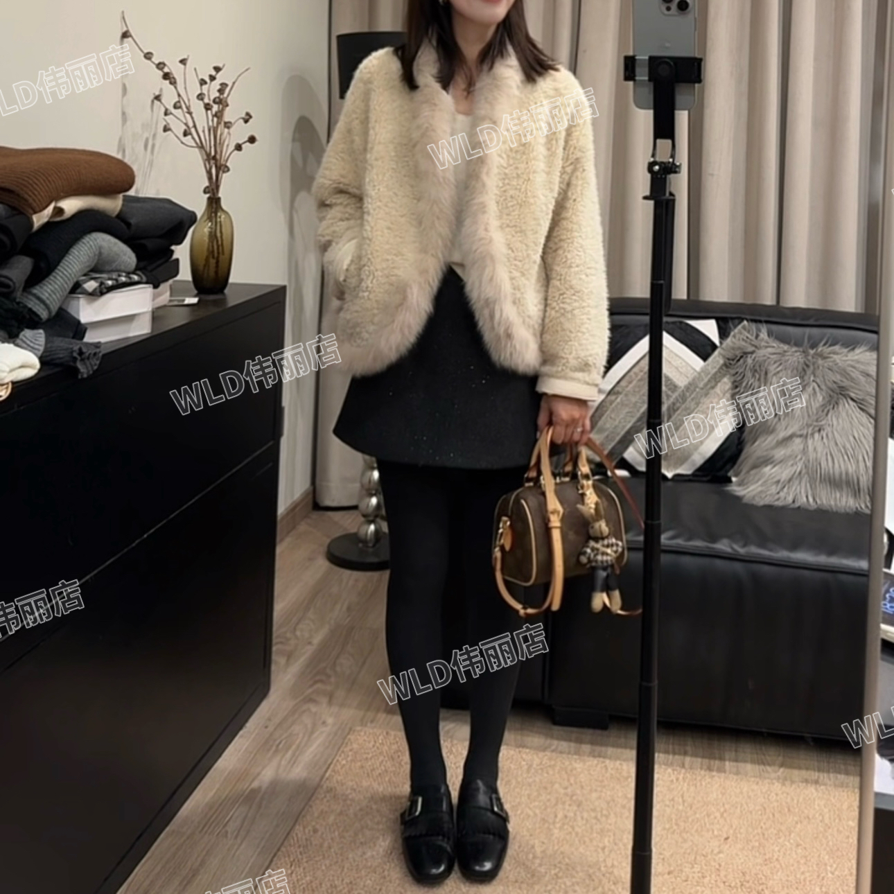 伟丽6店4665款【狐狸毛领皮毛一体外套】韩系千金风毛绒外套