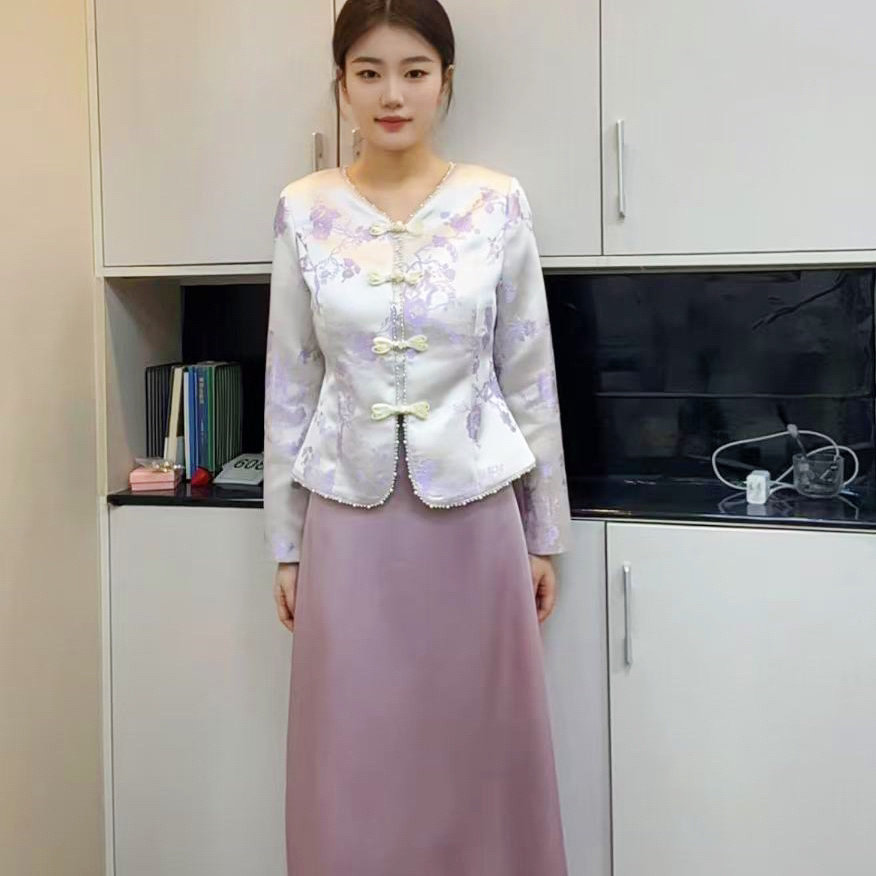 新中式复古盘扣上衣紫色提花刺绣半身裙套装洋气两件套811