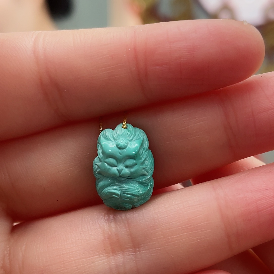 绿松石颈饰未镶嵌