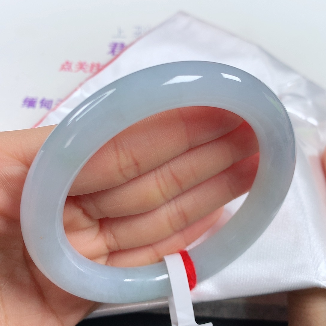 翡翠手镯未镶嵌 圆条①③⑨