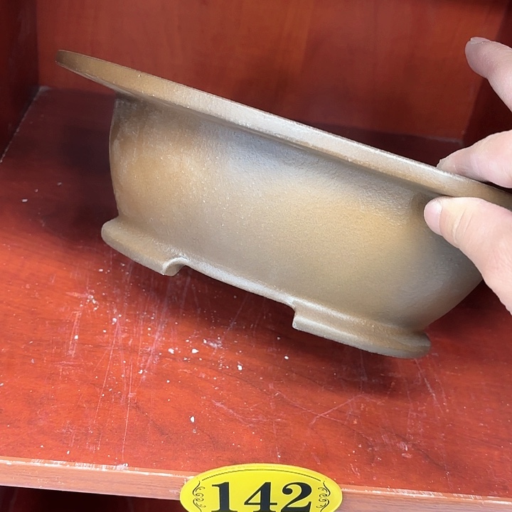 紫砂花盆紫砂的颜色很好看呀