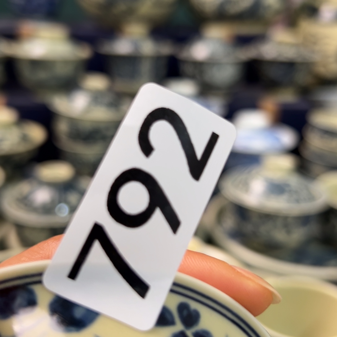 【闪购商品】迷*陶瓷艺术有限公司