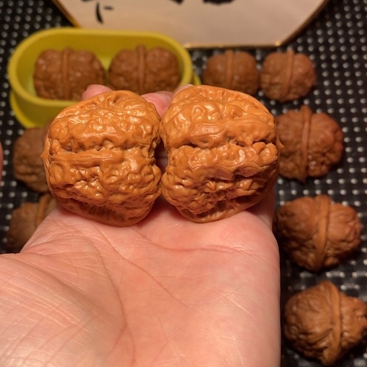 琦***玉把件文玩核桃蛙王