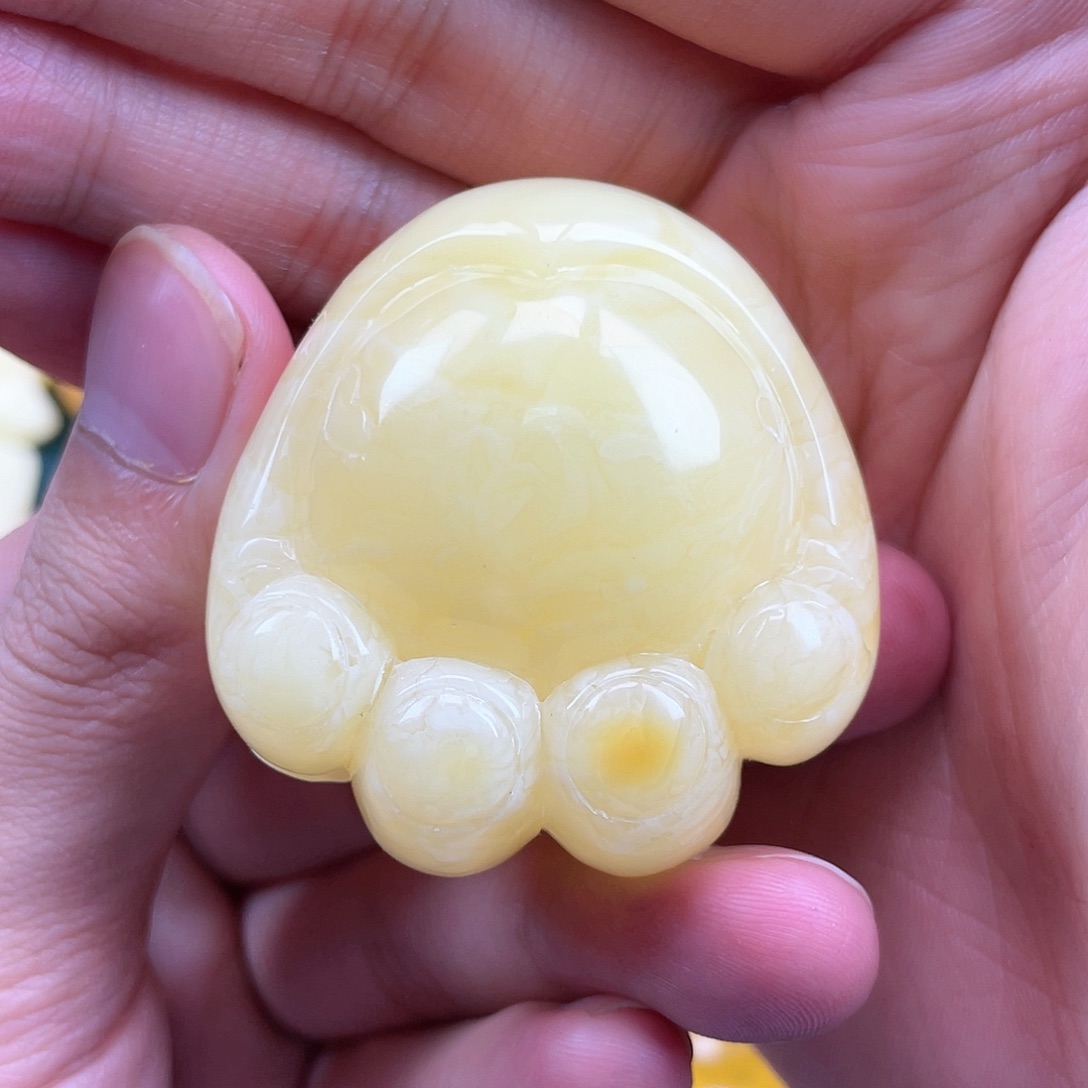 琥珀裸石未镶嵌蜜蜡