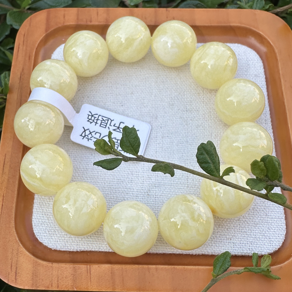 同料蜜蜡白虎皮精品手串