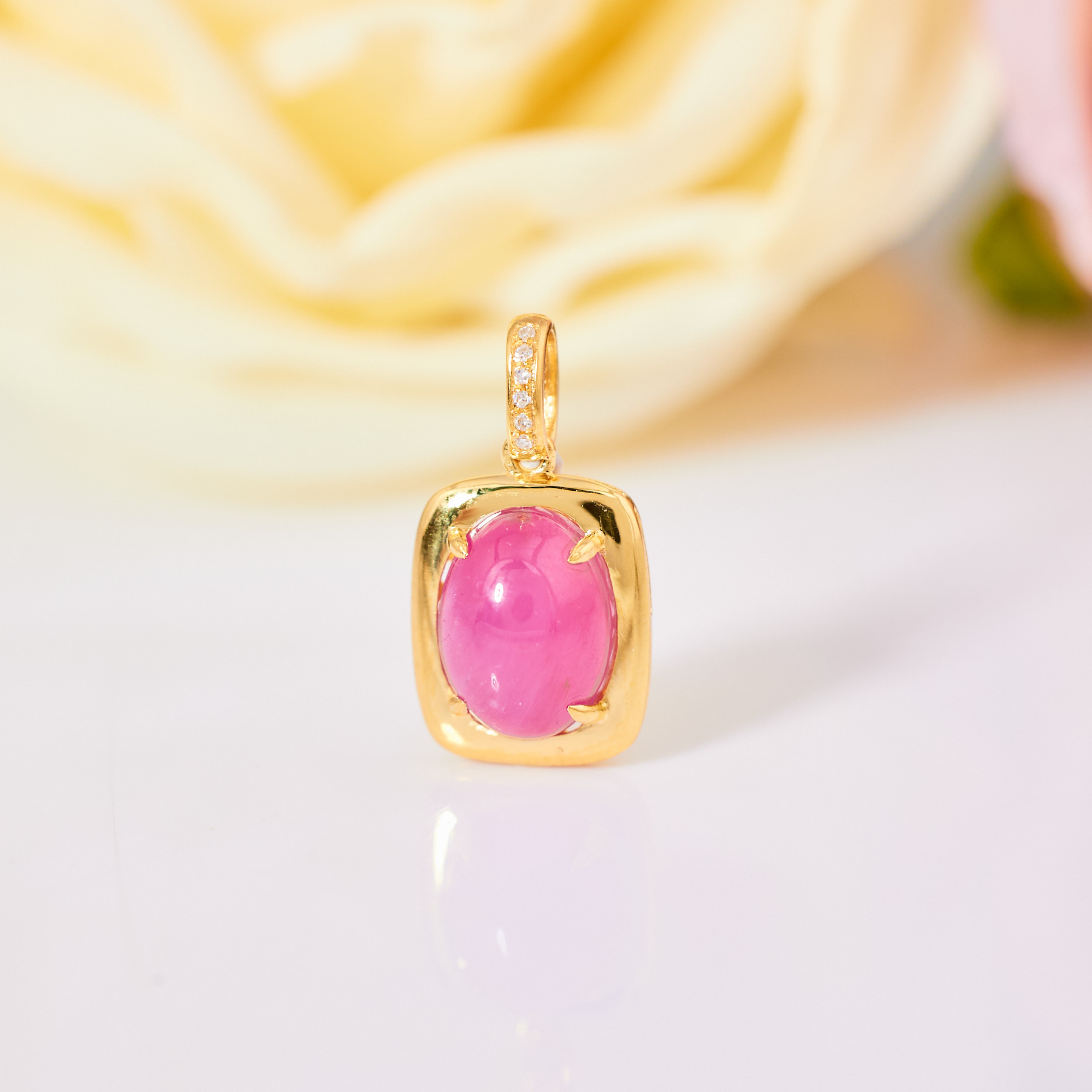 【玉峰珠宝丨安娜严选】无烧红宝石吊坠18K金【U7030】多样性发一