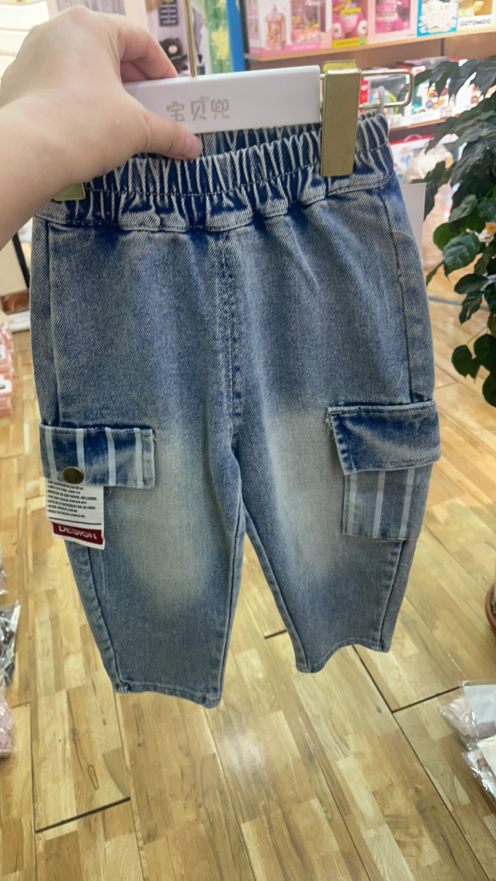 2025年春季洋气牛仔裤