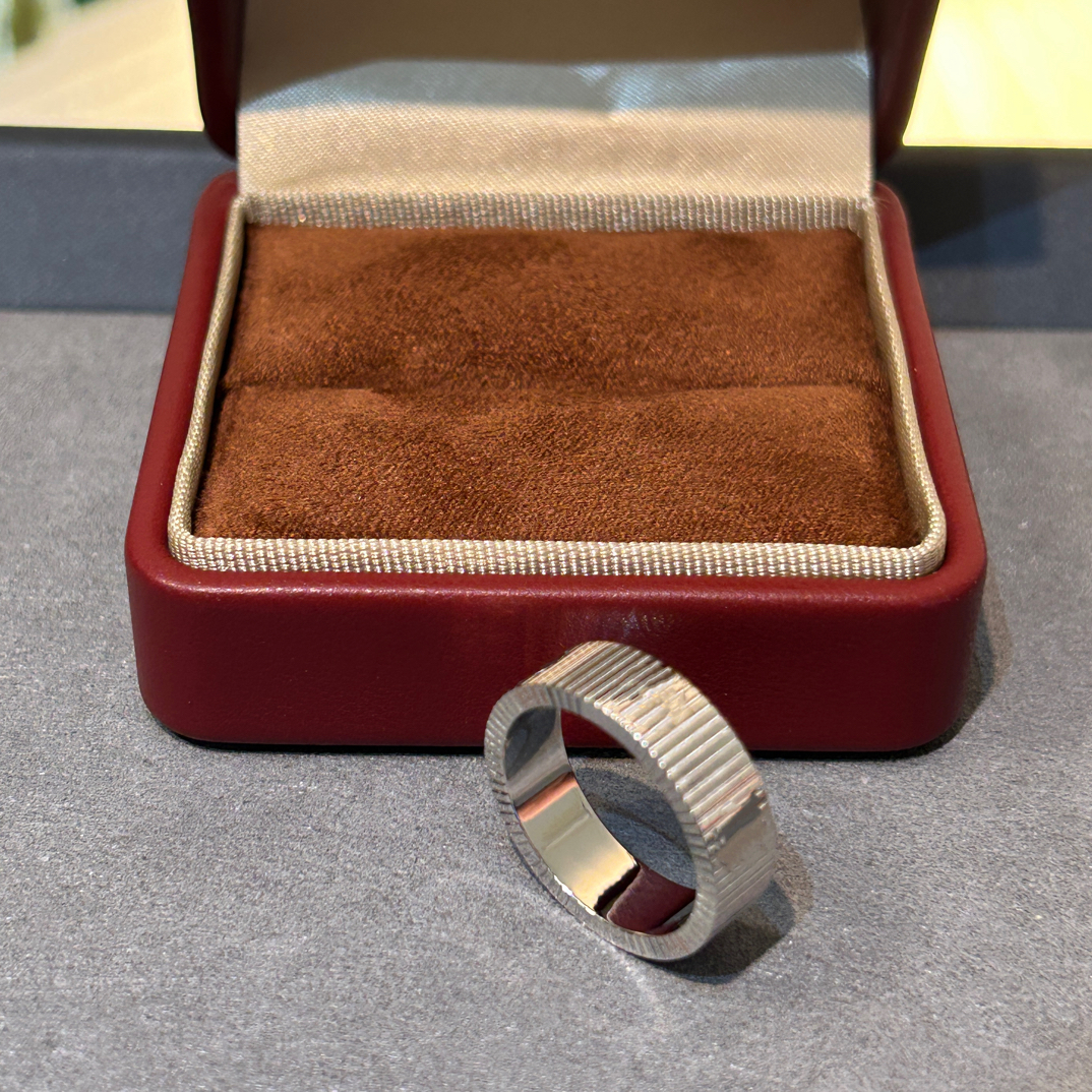 925银戒指 新工艺条纹精工亮面镀金cnc气质男女士时尚轻奢戒指