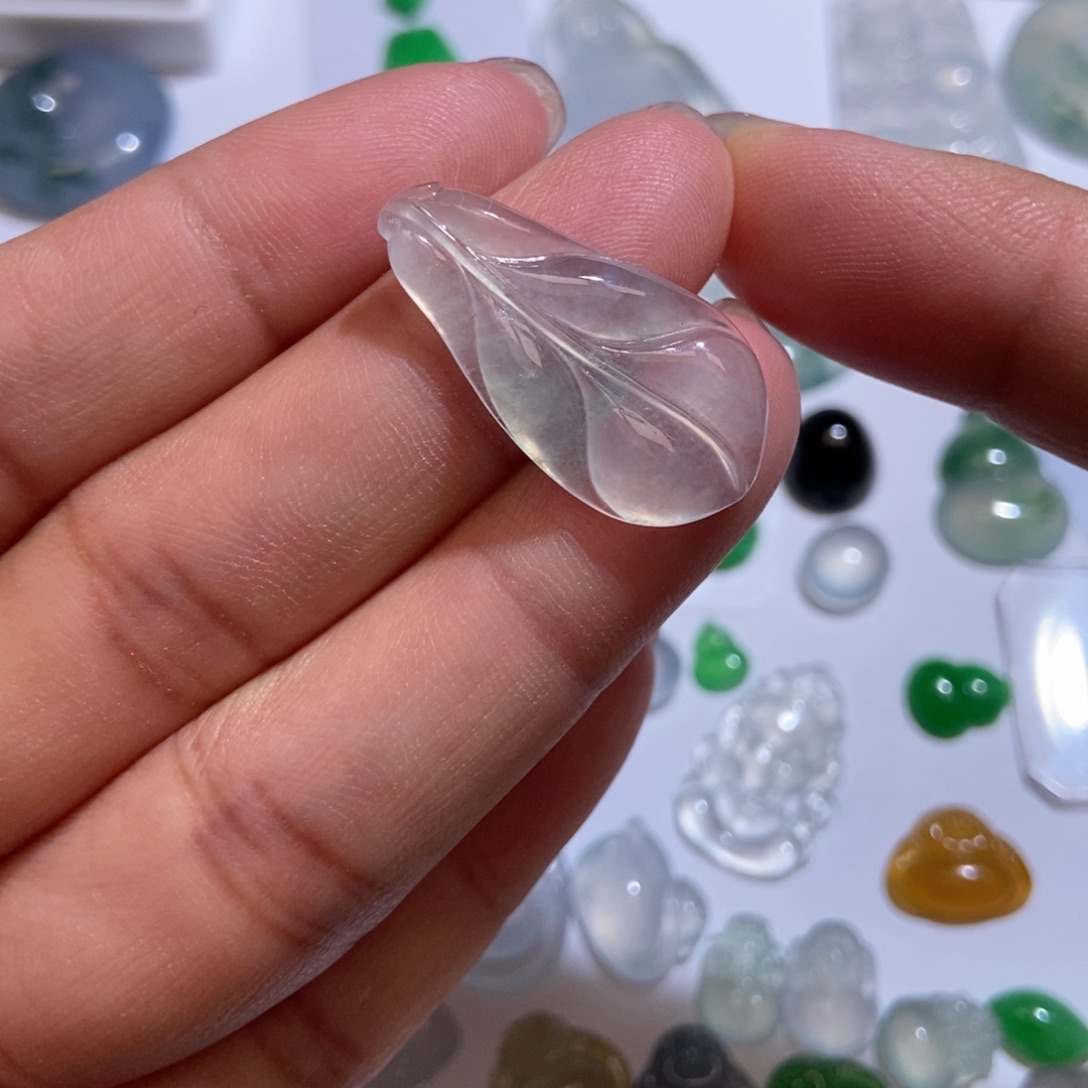 未镶嵌定制翡翠翡翠28.8/15/3.6