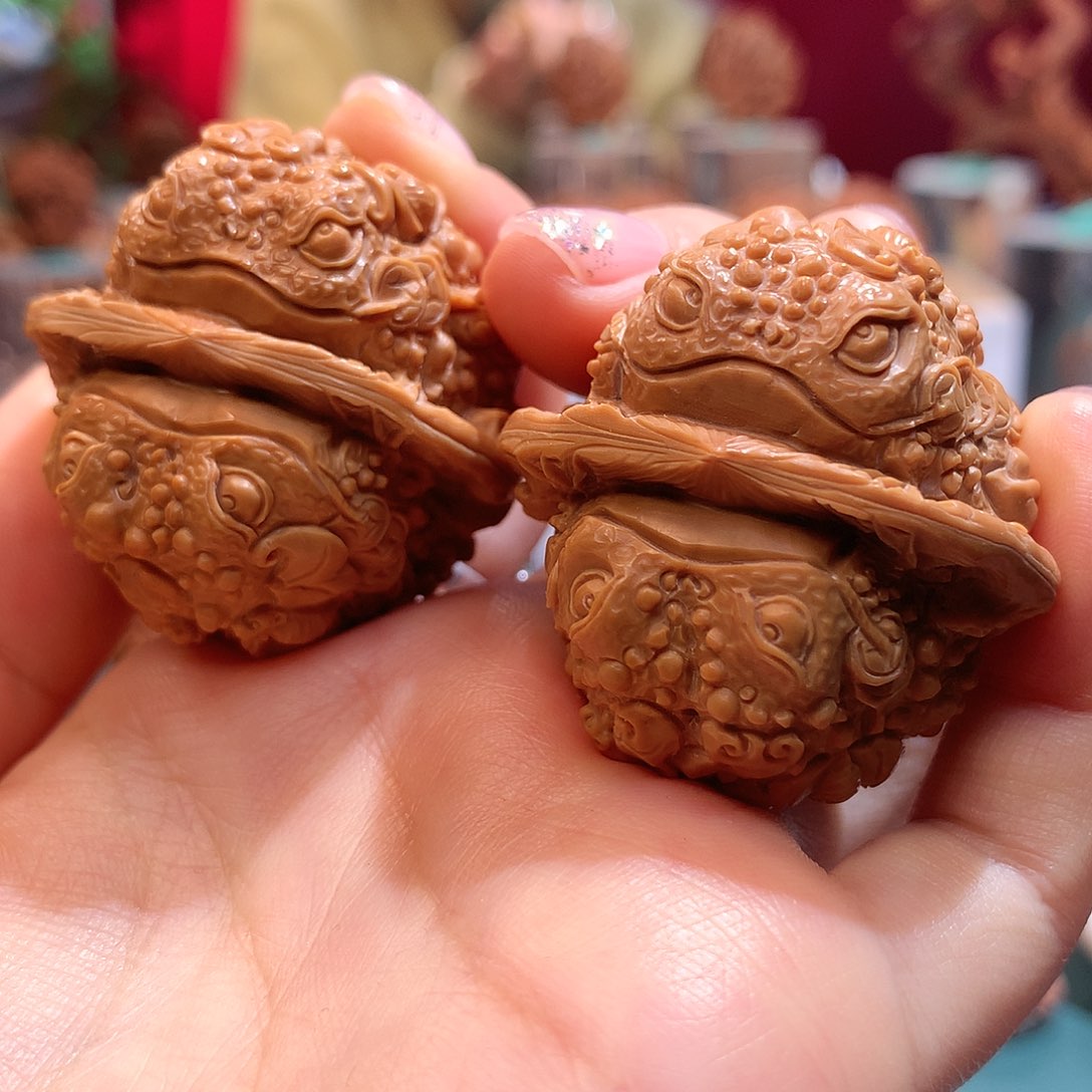 文玩核桃把件陈*———————————-