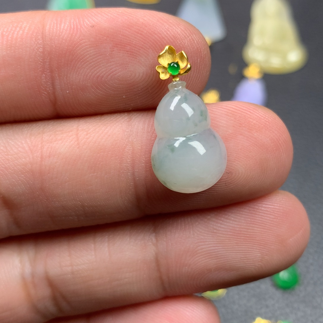 【闪购商品】颈饰18K金镶嵌翡翠翡翠